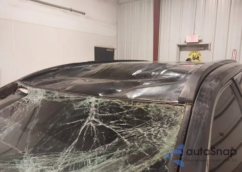 2020 Toyota Rav4 Xle z USA, uszkodzony, nr VIN 2T3P1RFV8LC091538